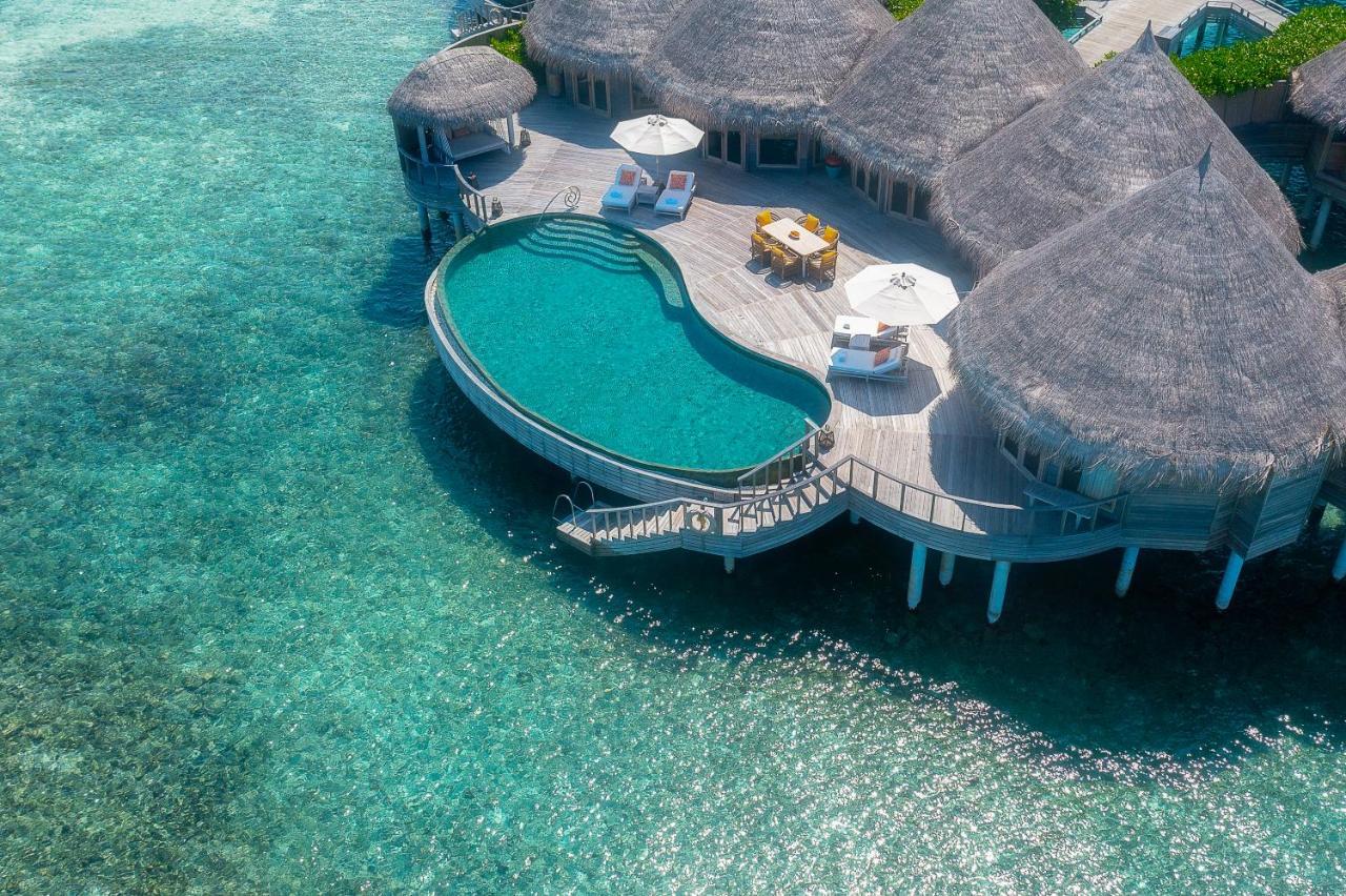 Отель The Nautilus Maldives Kamadhoo Экстерьер фото