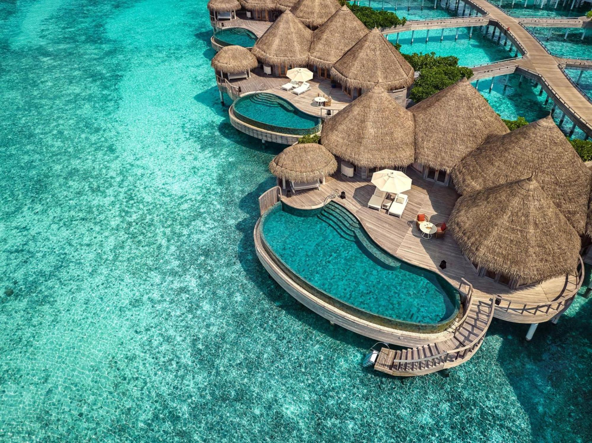 Отель The Nautilus Maldives Kamadhoo Экстерьер фото